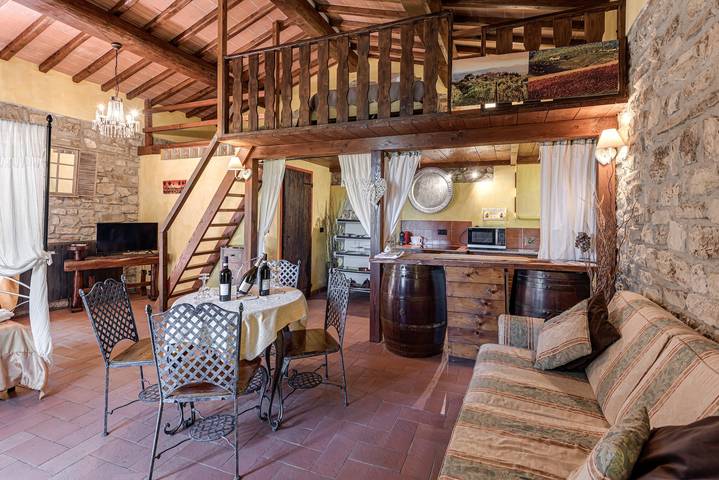Casa vacanze 'Villa Silvia' con piscina privata, Wi-Fi e aria condizionata in Rignano sull'Arno, Valdarno
