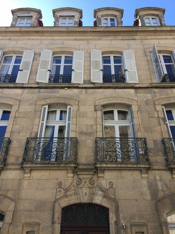 Maison et Table d'hôtes Le Jardin des Lys - Chambre double in Saint-Léonard-de-Noblat, Région de Limoges