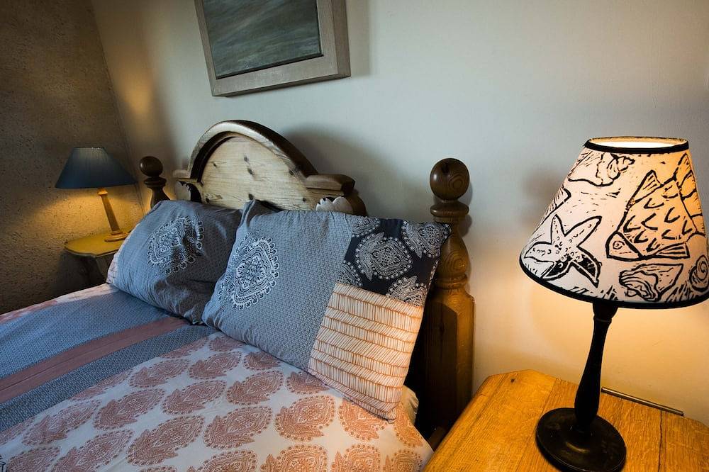 Cosy cottage, peaceful setting 5 mins to beautiful sandy beach & fabulous walks! in Mawgan Porth, Cornwall