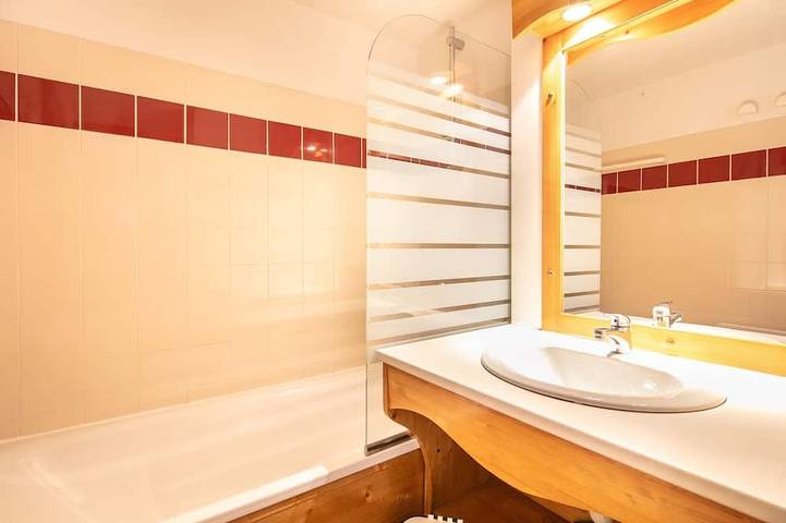 Appartement entier, Joubarbes - Station à pied in Chamrousse, Parc national des Écrins