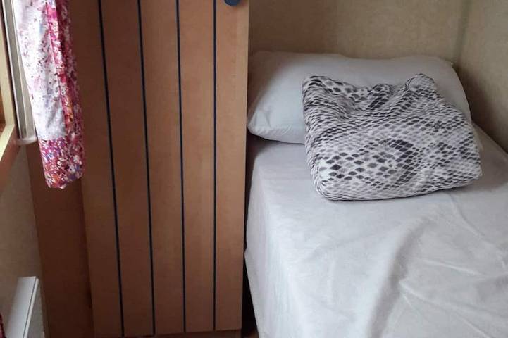 Mobile home for rent (sleeps 5) at Camping du Lac in Neuvic - 3 bedrooms in Neuvic, Ussel und Umgebung