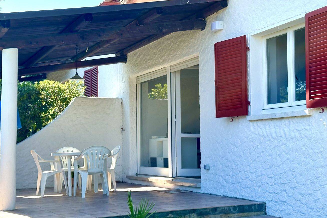 Apartamento entero, N081 - Numana, villa with garden in Numana, Riviera del Conero