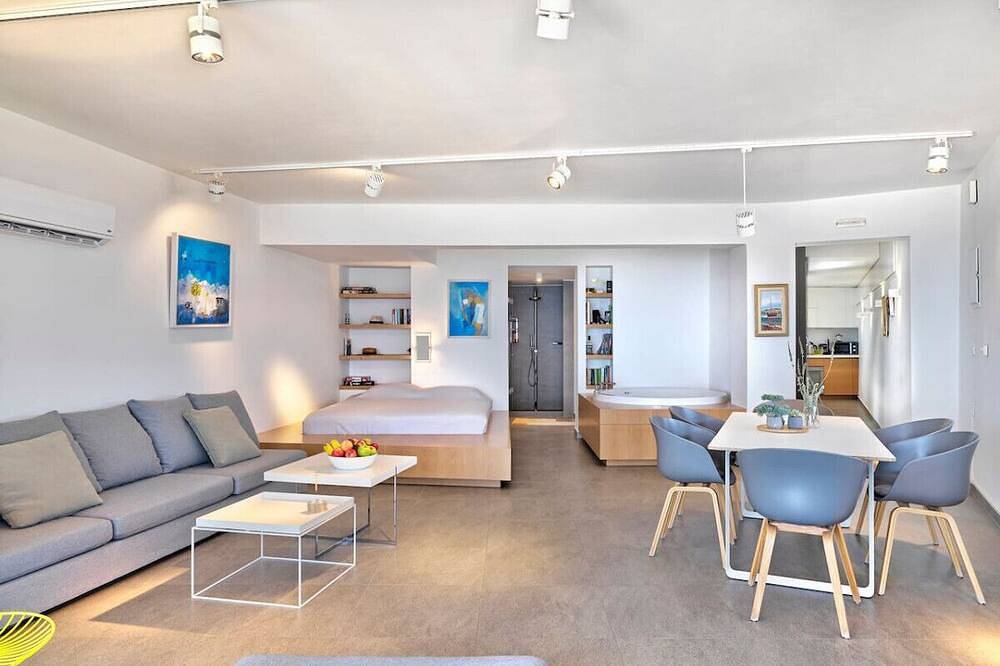 Apartamento entero, Rocsea Sea View Apartment with Spa Bath in Chania | Alectrona Living Crete in Platanias, Region de Chania