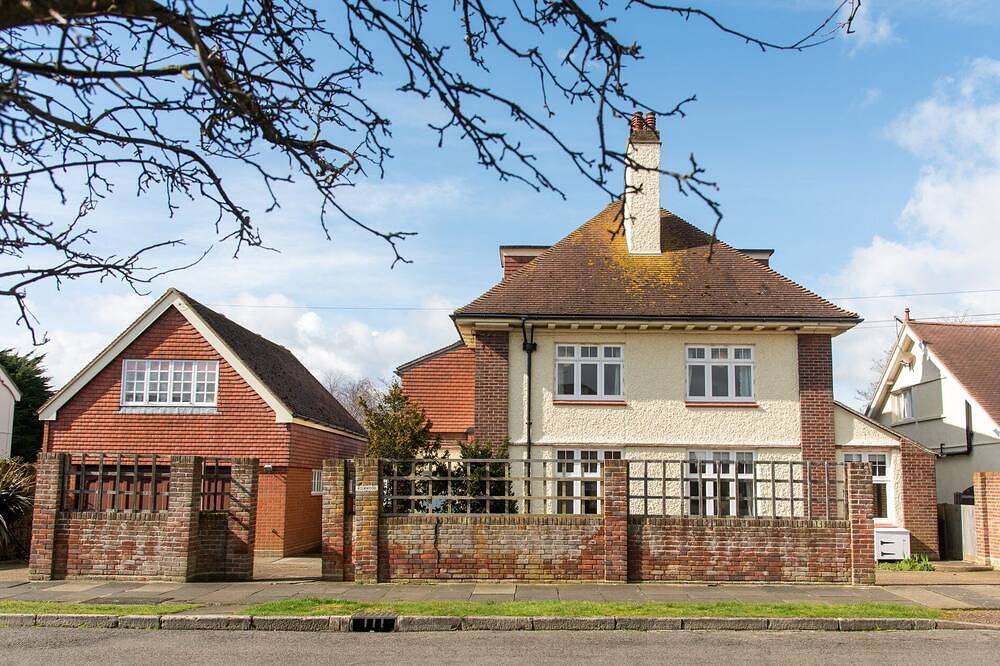 Seaside staycation, 5 mins from seafront, golf, celebrate or just relax !! in Frinton on Sea, Frinton and Walton