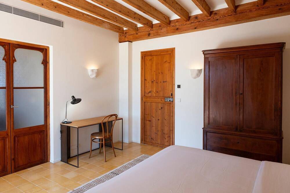 S' Hort de ca'n salvà in Santa Maria del Cami, Majorca Center