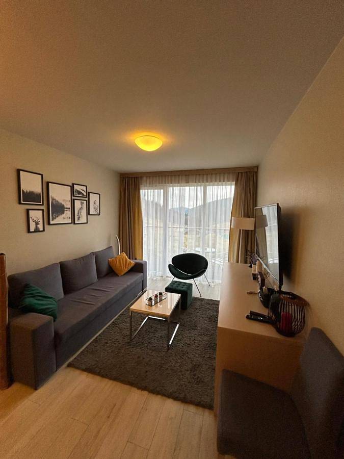Apartament wakacyjny dla 4 osób, z widok i balkon w Sienna Czarna Góra