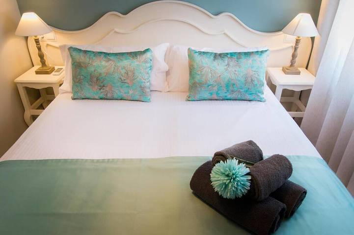 Appartamento intero, H2M Suites 2 bedroom with rooftop terrace in Malaga Centro, Malaga