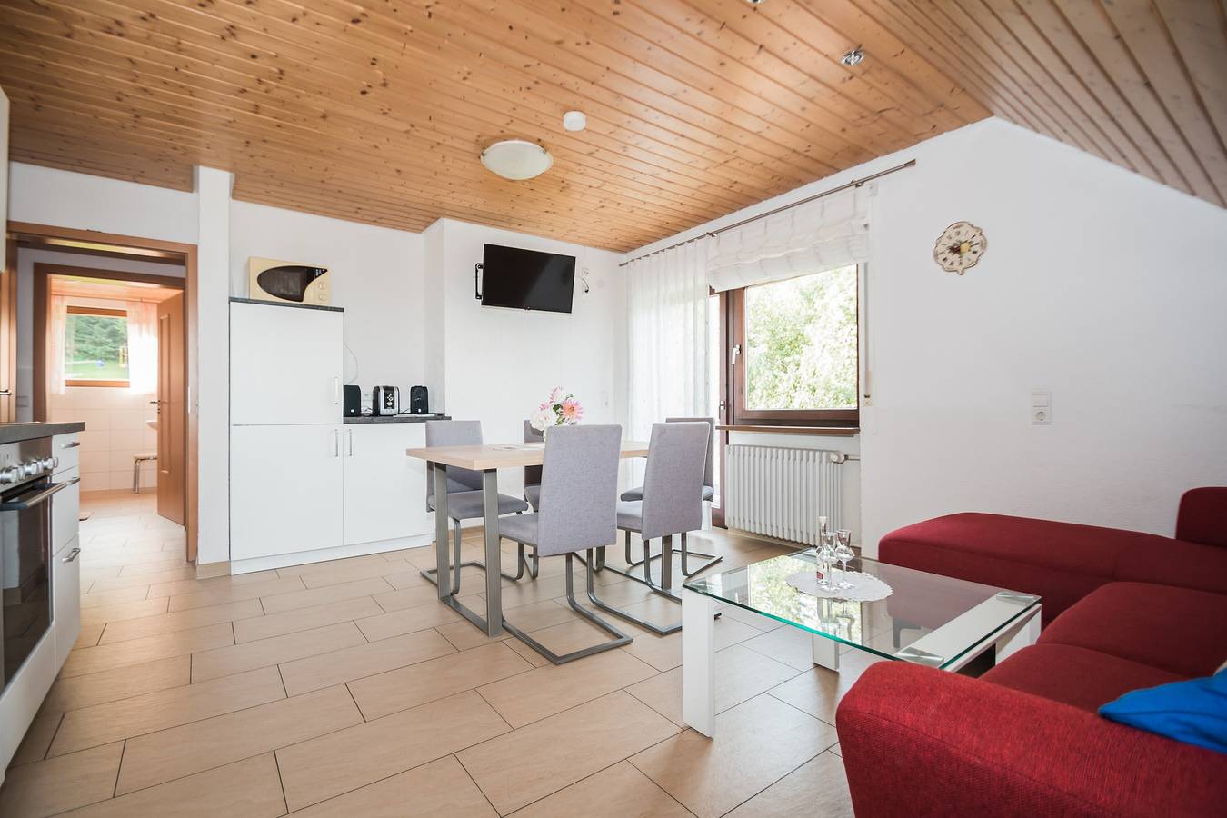 Ganze Wohnung, Ferienwohnung '2' mit Bergblick, Gemeinschaftsterrasse und Wi-Fi in Bad Peterstal-Griesbach, Mittlerer Schwarzwald