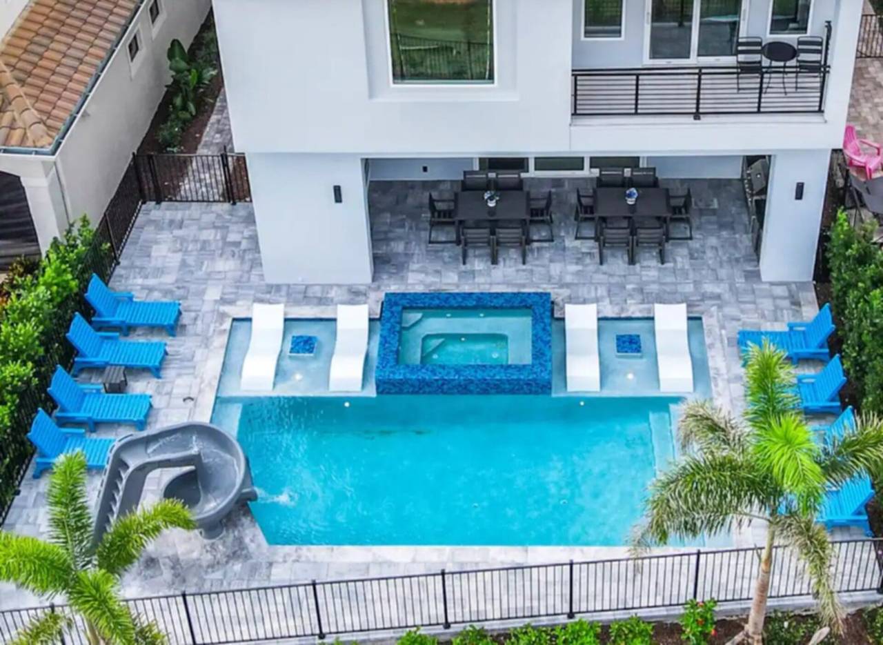 Villa for 24 people with children pool in Mosquito Lagoon