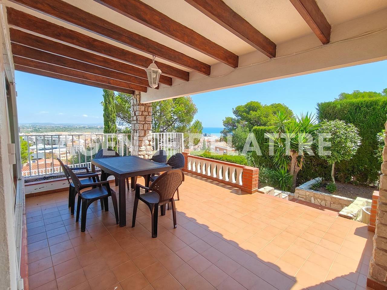 Sonnige Villa mit privatem Pool & Wifi, 3 Schlafzimmer in Peñiscola, Costa del Azahar
