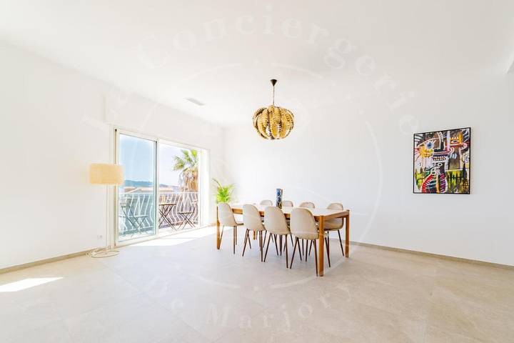 Ferienwohnung für 8 Personen, mit Ausblick und Balkon in Toulon - 3