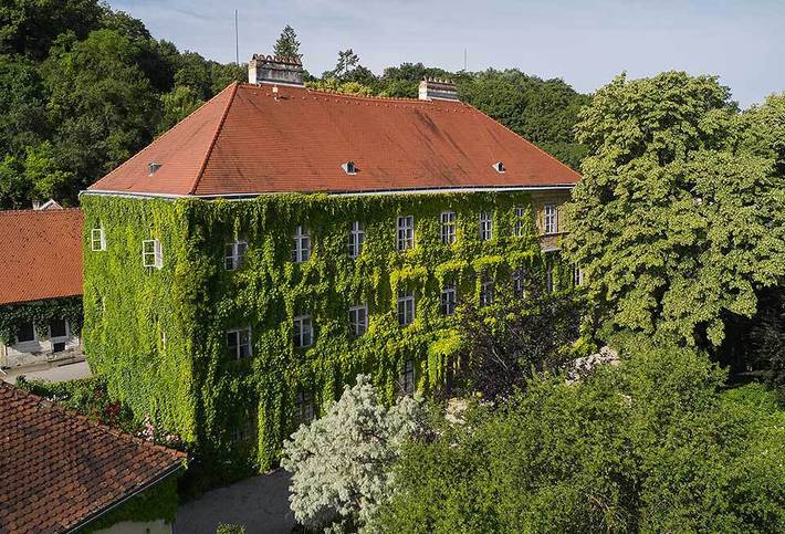 Ferienwohnung für 4 Personen, mit Ausblick und Garten in Krems an der Donau
