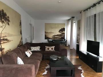 Gîte pour 7 personnes, avec jardin et balcon à Garches