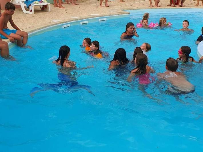 Location de vacances pour 3 personnes, avec piscine et terrasse dans Radonvilliers - 4