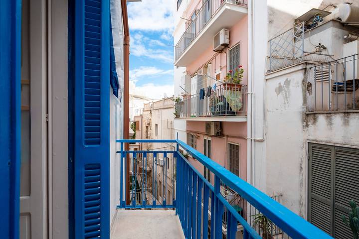 Appartamento per 3 persone, con balcone in Mola di Bari