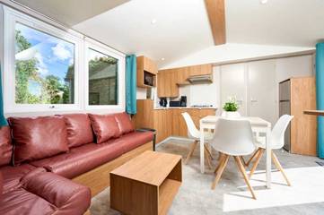 Camping für 6 Personen, mit Pool in Vaucluse