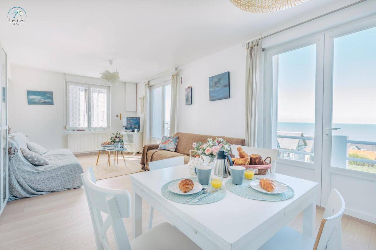 One-Bedroom Apartment with Sea View in Ault, Région d'Abbeville