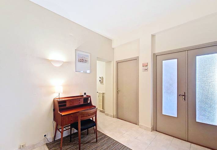 Gîte pour 4 personnes, avec balcon à Nice - 2