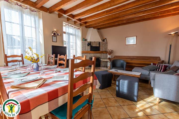 Gîte pour 8 personnes, avec terrasse et jardin, animaux acceptés dans Marne - 4