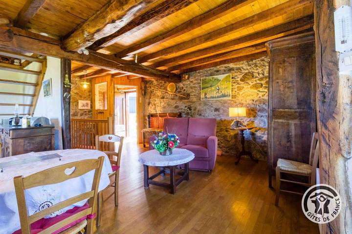Gîte pour 4 personnes, avec jardin, animaux acceptés dans l' Ariège - 3