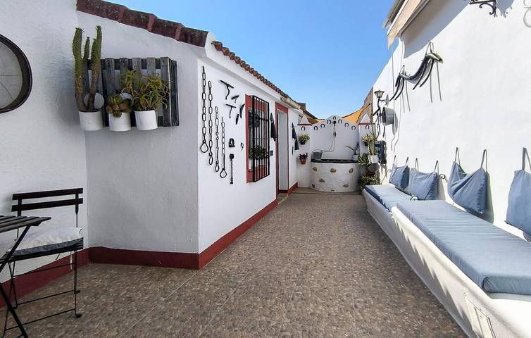 Reizende 1-Zimmer-Wohnung in Gerena, in der Nähe von Restaurants und dem Stadtzentrum in Gerena, Sevilla Provinz