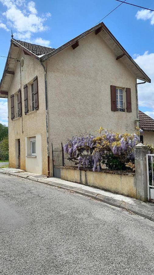 Two-Bedroom House in Eauze, Gers