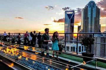 Apartment for 4 Guests in Fourth Ward, Charlotte, Picture 2