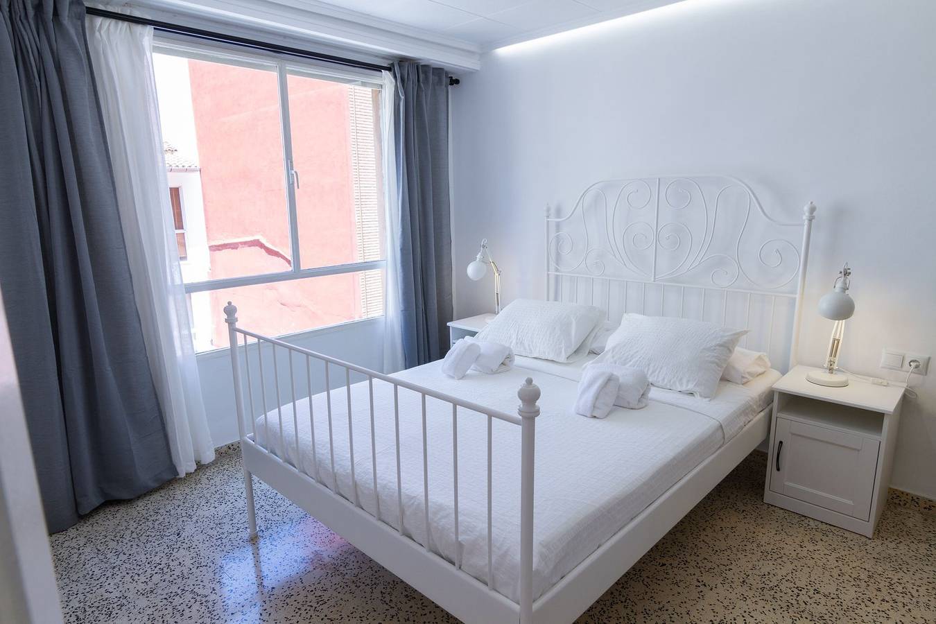 Geheel appartement, Vakantieappartement voor 4 personen met balkon in Valencia, Costa de Valencia