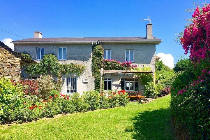 Holiday home for 8 people, with terrace and garden, with pets - 1