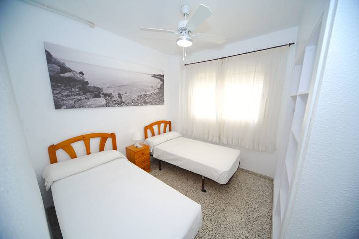 Gîte pour 6 personnes, avec jardin et balcon, animaux acceptés à Benicasim - 4