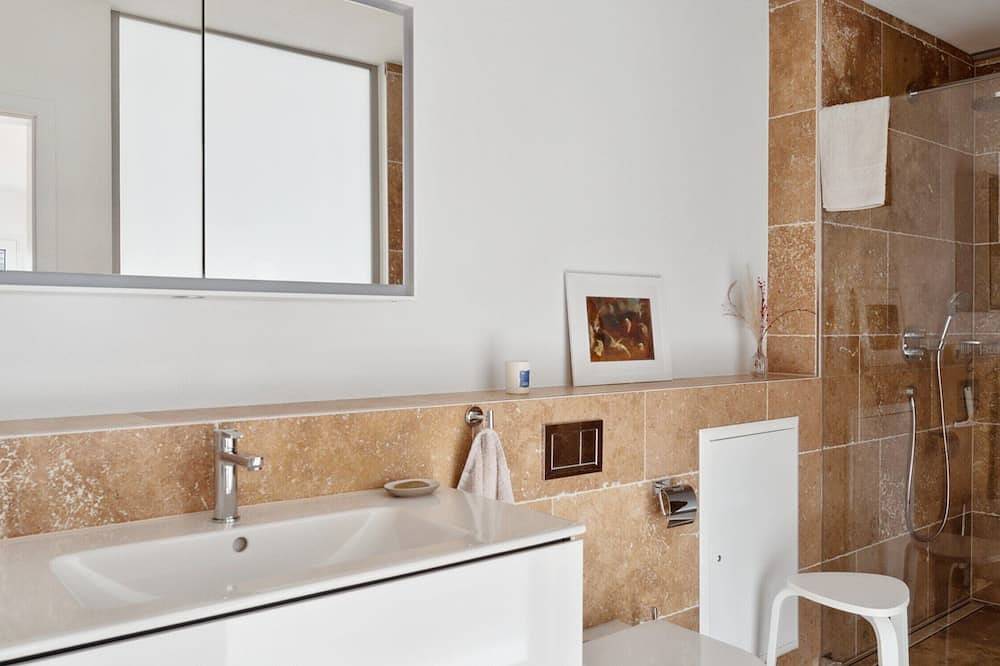 Appartamento intero, Garden apartment in modern style in Aargau-Basel