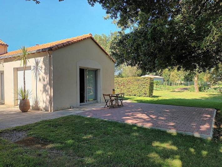 Gîte pour 4 personnes, avec terrasse et jardin à Saint-Léger-les-Vignes - 4