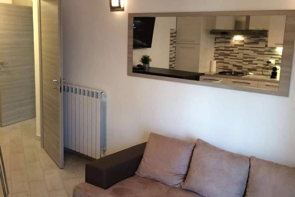 Apartamento entero, Royal Apartament in Ciampino, Castelli Romani