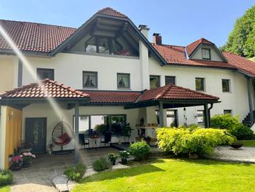 Chalet für 4 Personen, mit Terrasse und Garten, kinderfreundlich in Oberösterreich