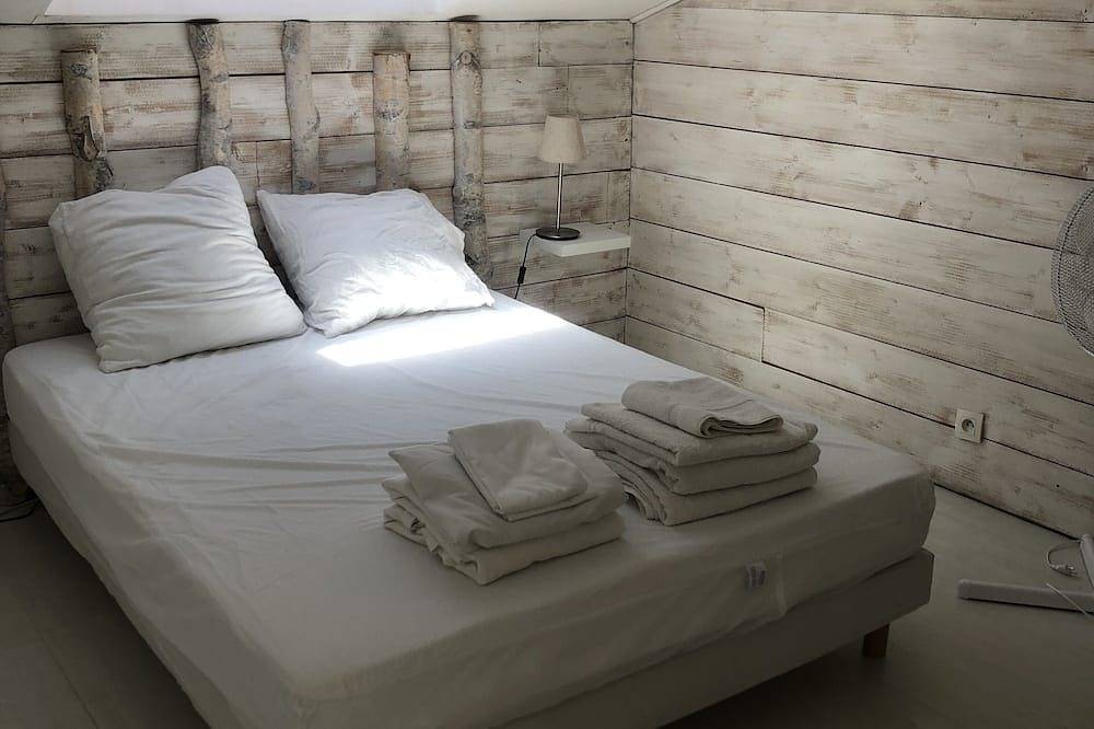 Casa grande 9P + C 200m² con piscina individual, hermosa vista de las montañas in Crolles, Isère