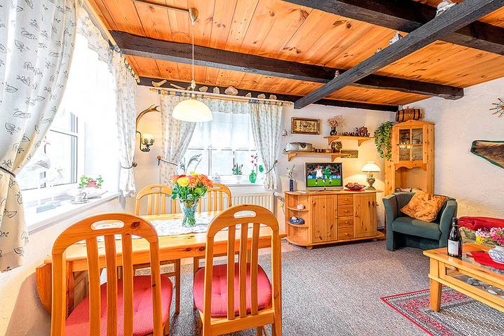 Casa de vacaciones para 4 personas con jardín in Breege, Rügen
