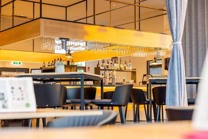 Hotel für 3 Personen, mit Terrasse und Garten sowie Ausblick in Steyr