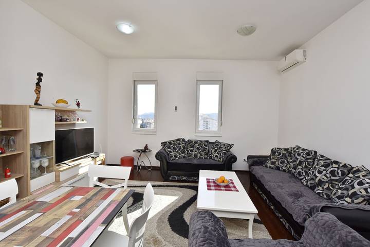 Ferienwohnung für 5 Personen, mit Terrasse in Bar - 4