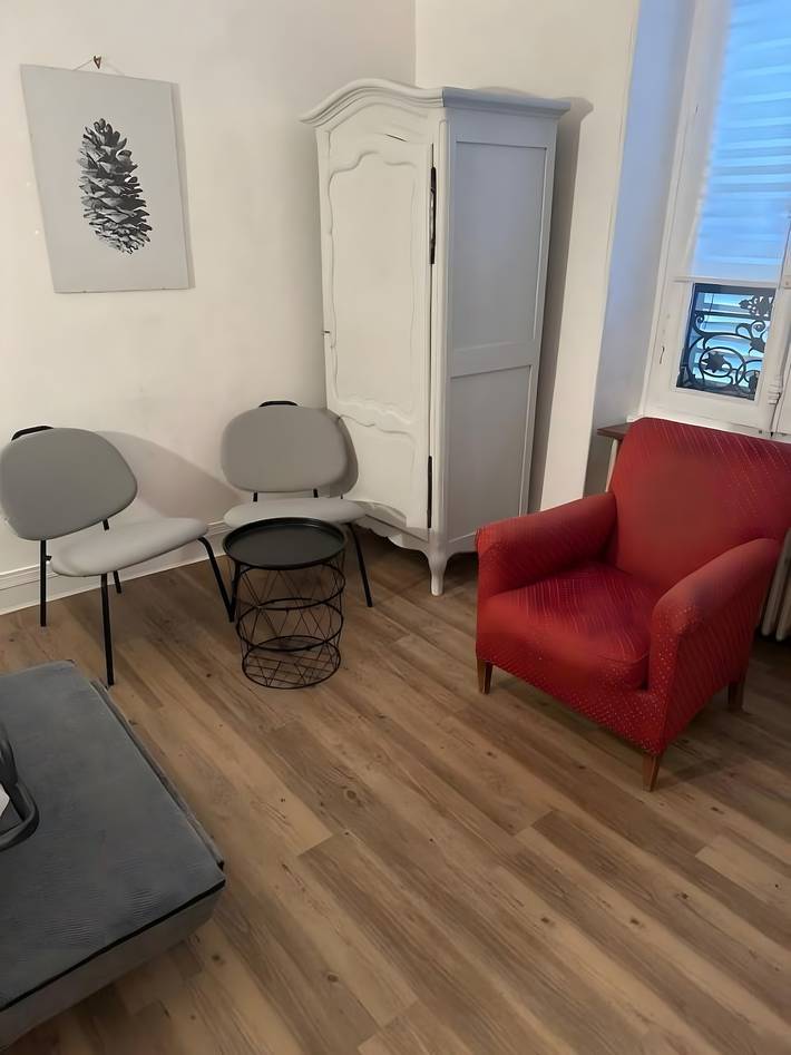 Studio entier, Studio pour 2 personnes avec vue sur la montagne in La Bourboule, Parc naturel régional des Volcans d'Auvergne