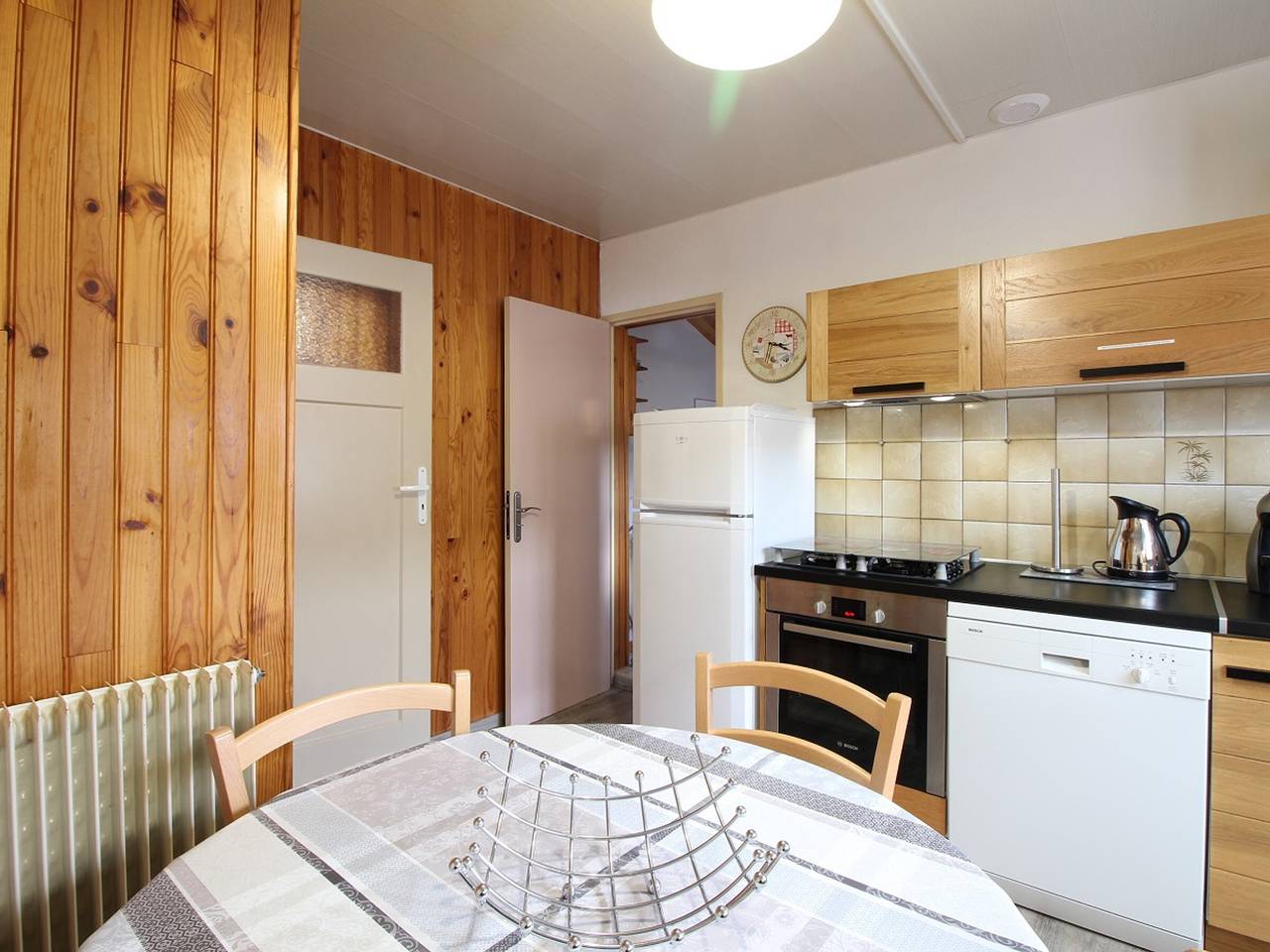 Chalet 6 pièces, 8 pers, proche centre, Wifi in Mont-Dore, Parc naturel régional des Volcans d'Auvergne