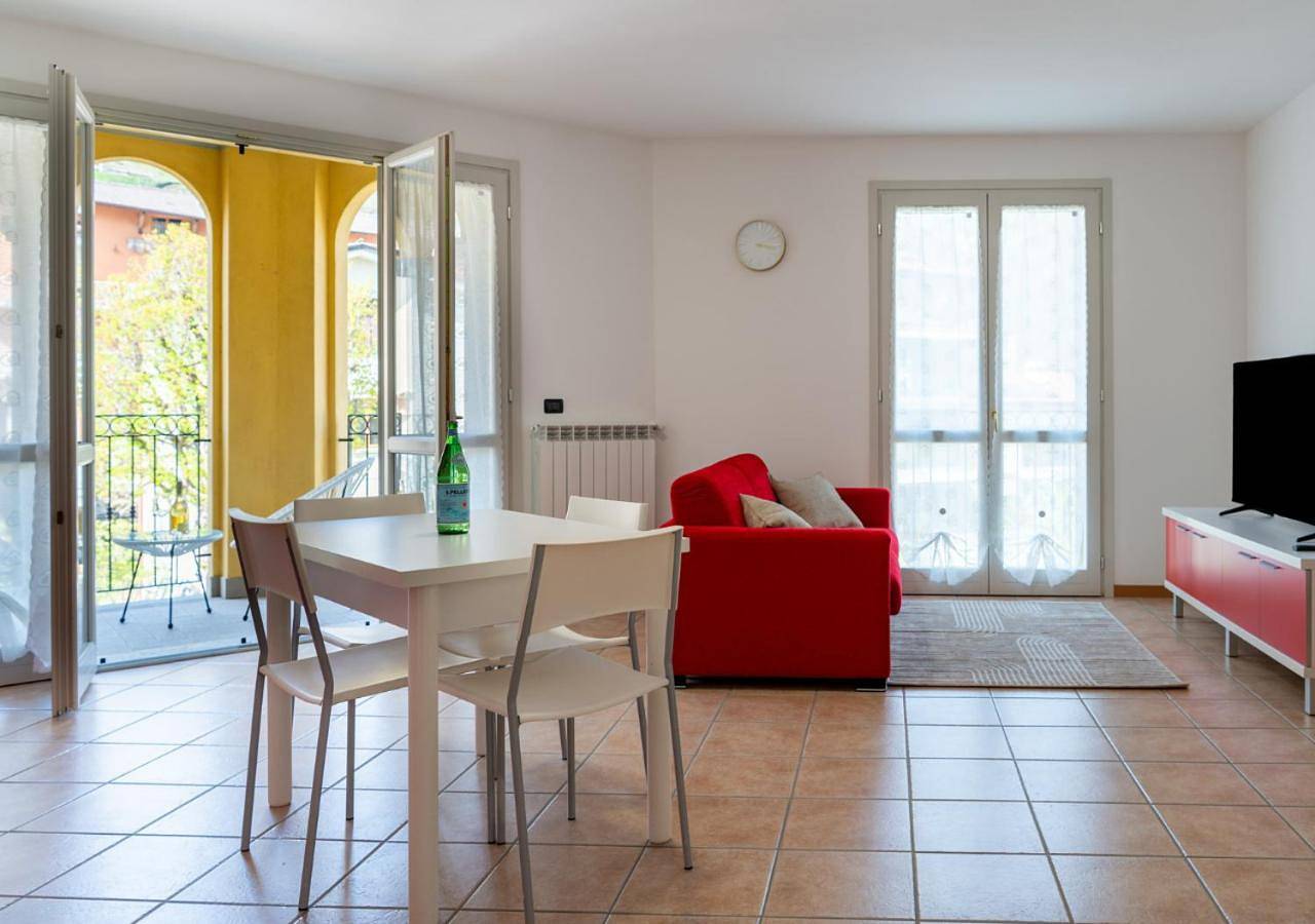 Appartement entier, Como Suite Love Escape near Qc Terme in San Pellegrino Terme, Province de Bergame