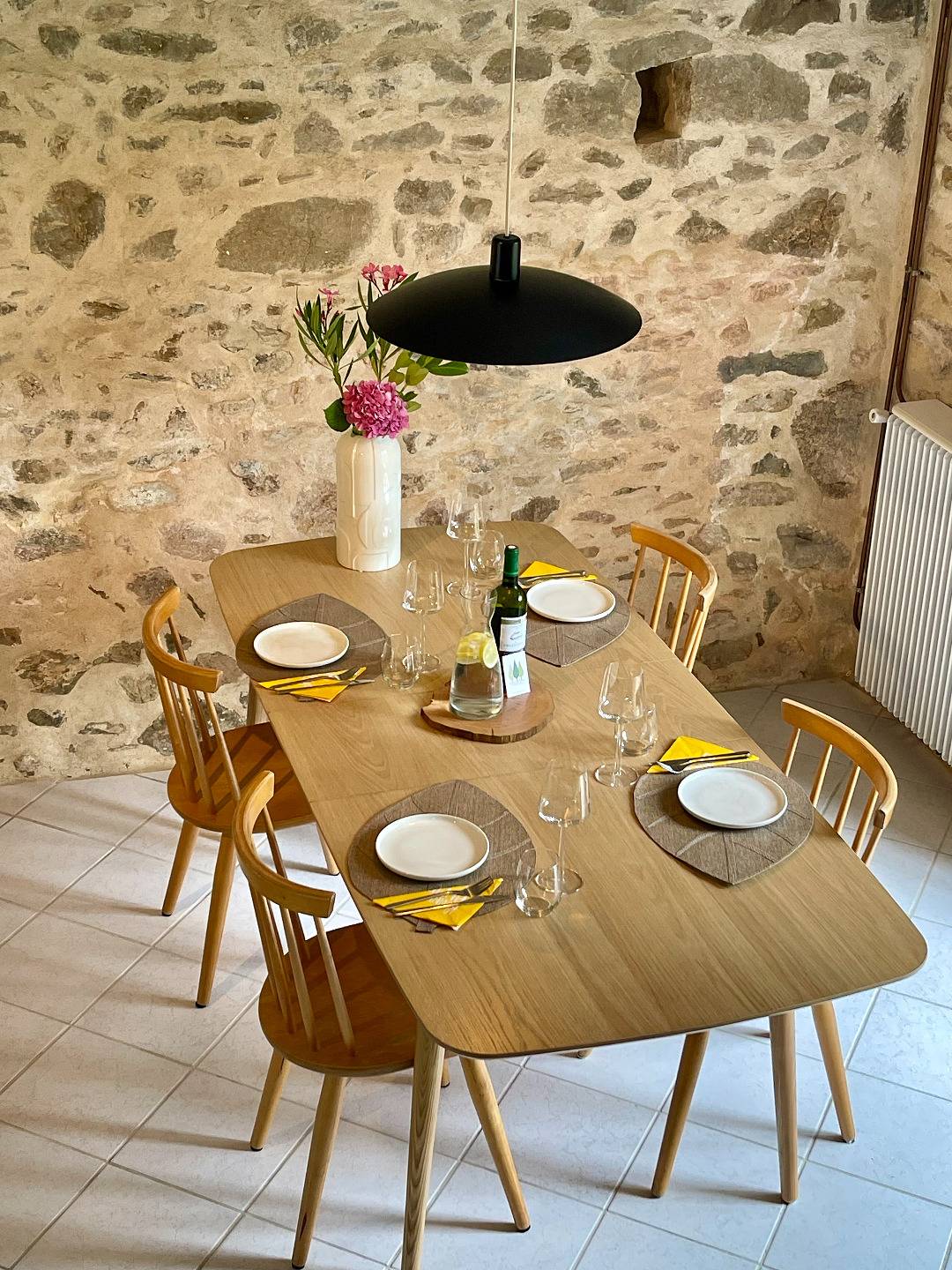 Boutique gite Flore (Vive le Vert) in Bussière-Badil, Parc naturel régional Périgord-Limousin