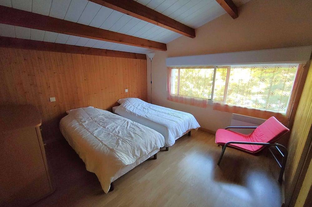 Acogedora villa junto al bosque, cerca del océano y playas in Le Canon, Lège-Cap-Ferret