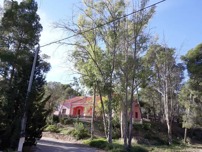 Casa de vacaciones para 10 personas, con vistas además de piscina y jardín, Se admiten mascotas - 1