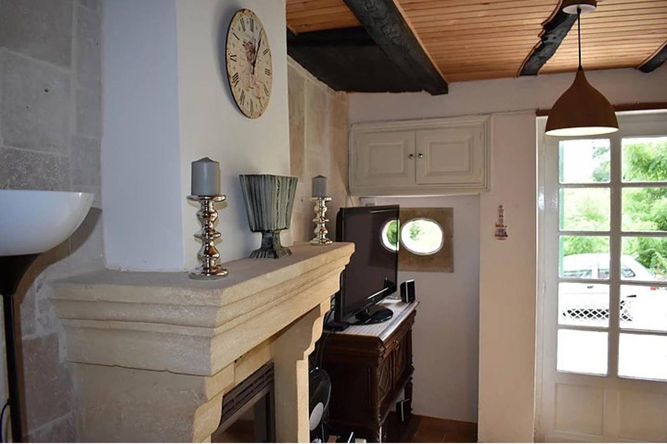 2Bed Cottage Sleeps 4 - Garden, Patio, Pets in Le Bugue, Périgord Noir
