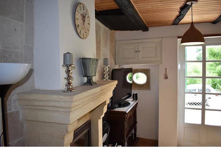 Gîte pour 4 personnes, avec terrasse et jardin, animaux acceptés - 1