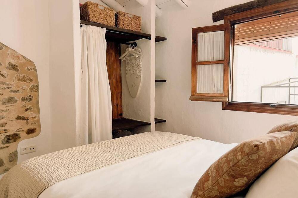 Casa Harillo: Casa Rural con Vistas a la Montaña y Wi-Fi in Genalguacil, Provincia de Málaga