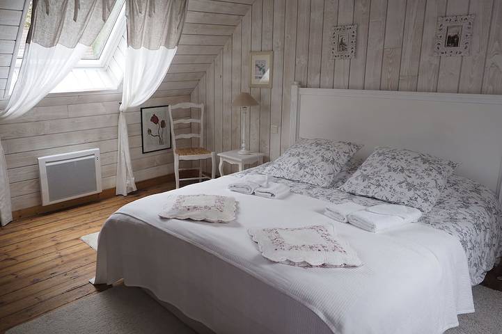 Gîte pour 4 personnes, avec jardin à Le Cloître-Saint-Thégonnec - 4