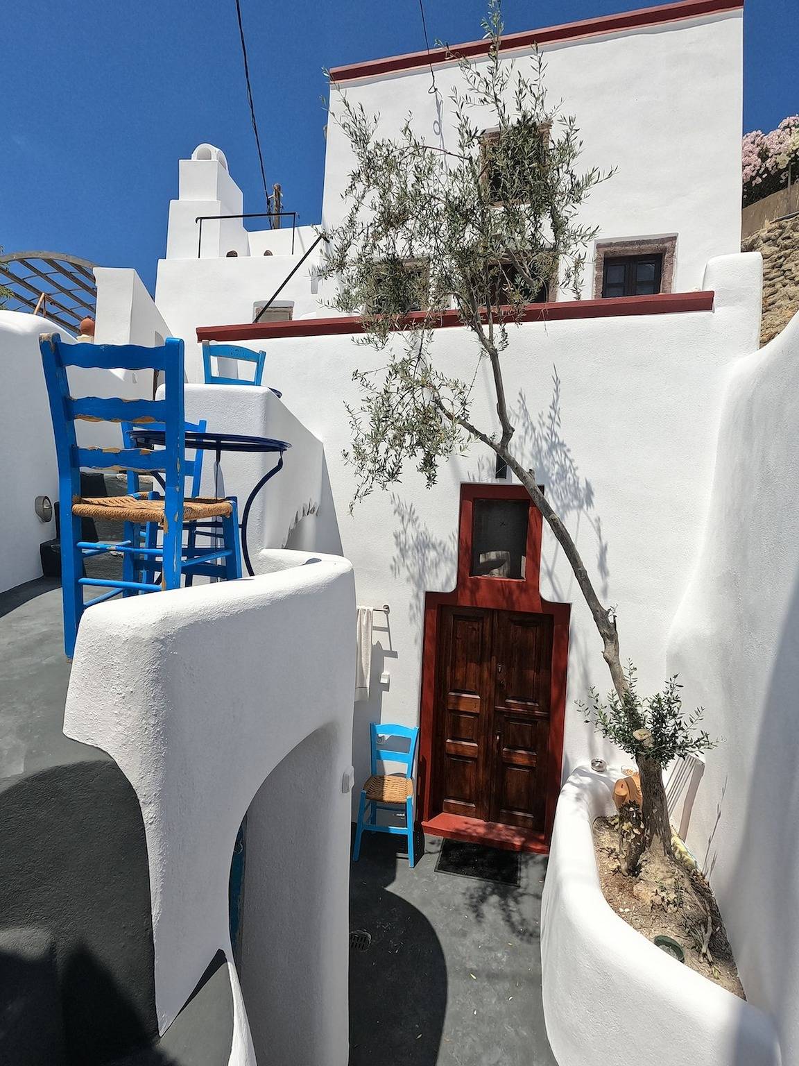 Entire apartment, The Commander's Cave in Emporio, Santorini
