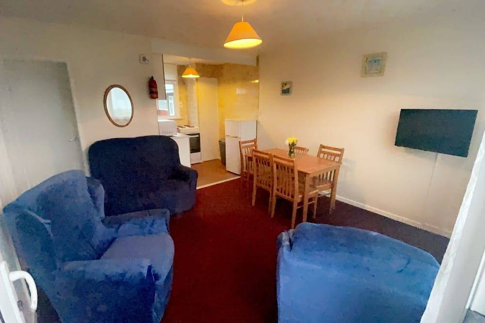 Hemsby Family Friendly 5 Berth Get Aways in Hemsby, Great Yarmouth